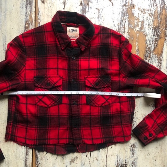 TNA Wool Boyfriend Fit Red Black Plaid Shirt Cropped XXS EUC - Picture 4 of 6